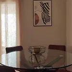 Casa 84 アパート *